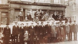 Bromley Hall Tavern, Brunswick Rd in 1920s (photo source: Peter Read)